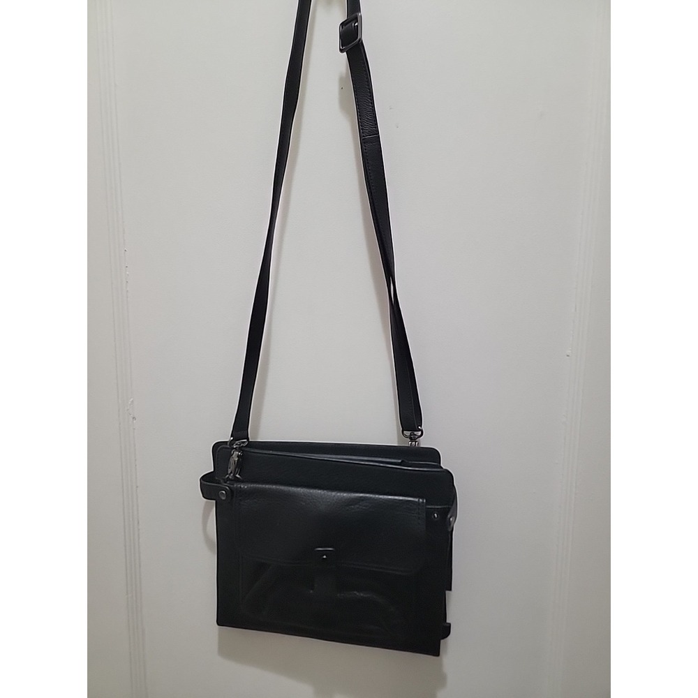 Levenger Full Grain Leather 9" iPad / Tablet Cross Body Travel Carry Case Black
